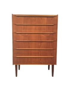 commode-teck-scandinave